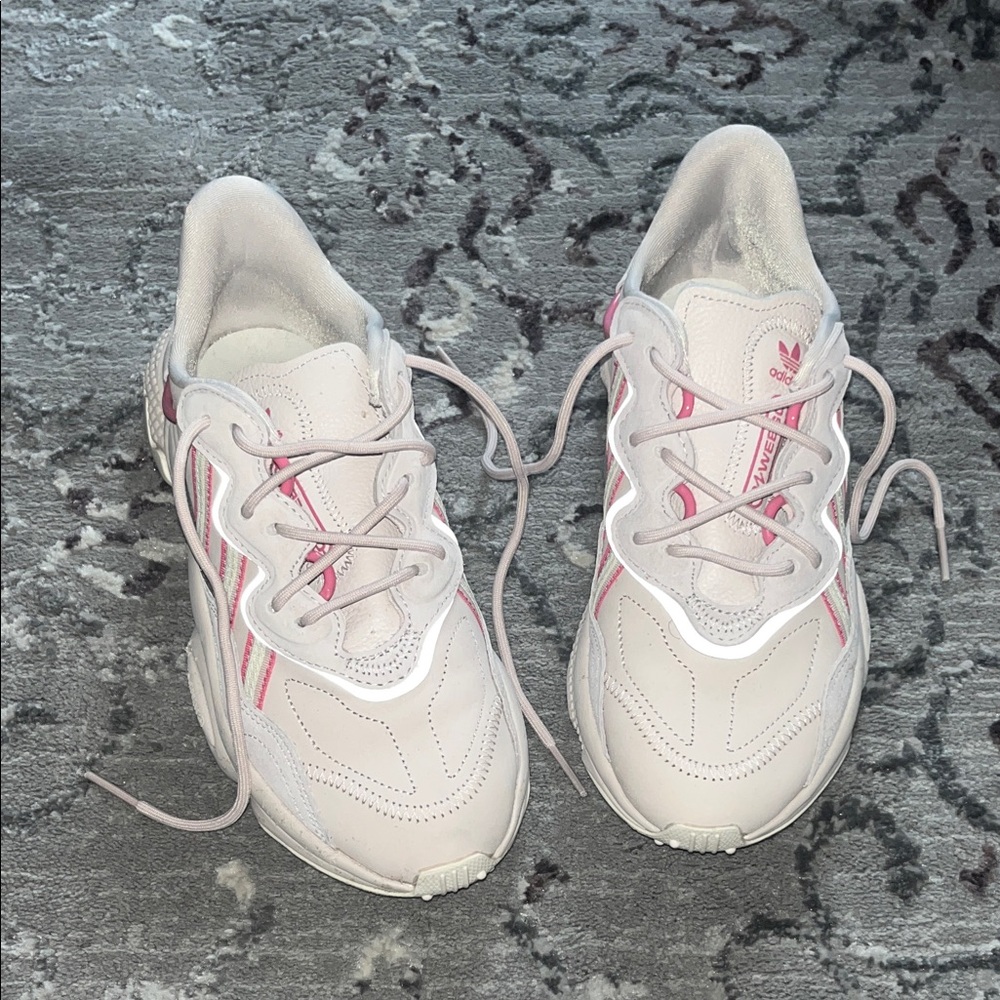 adidas White and Pink Men’s Sneakers - Picture 4 of 9